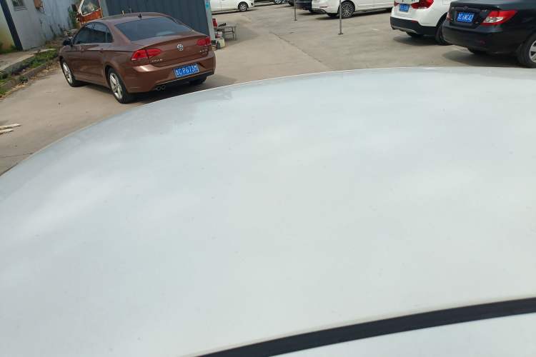 Used Dongfeng Junfeng E11K 2019 Standard Model Roof