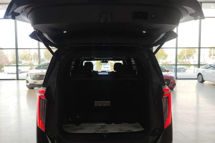 Used GAC Trumpchi M8 2023 Zongshi Series Dual-Motor YuZun Edition