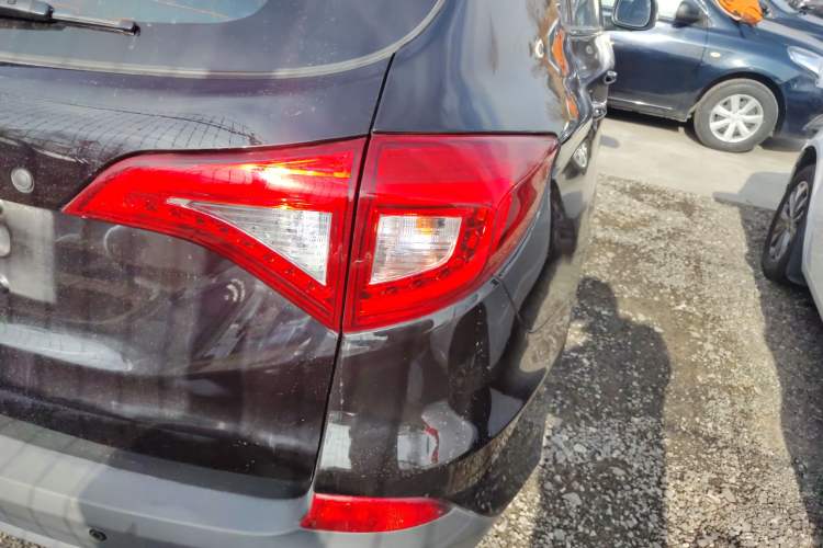 Used BYD Song 2017 Gaishe Upgrade Edition 1.5TID Automatic Elite Model
