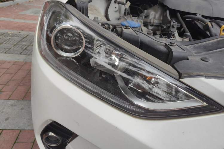 Used Hyundai Elantra (6th Generation / Lingdong) 2016 1.6L Automatic ZhiXuan – Elite Version Right Front Headlight
