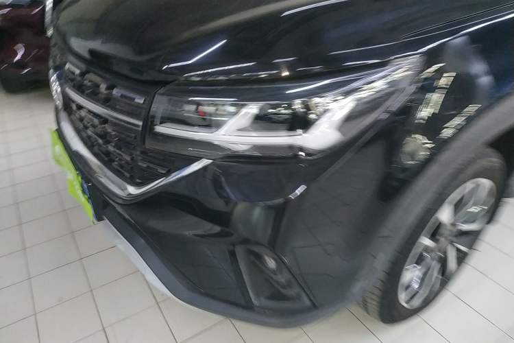 Used FORTHING T5 2018 230T Manual Smart Enjoyment Model Left Front Headlight