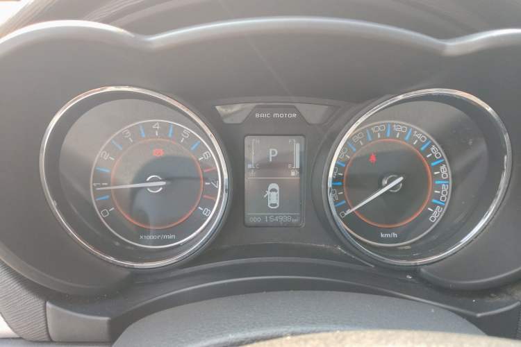 Used BAIC Senova X55 2016 1.5T CVT Elite Edition Instrument Cluster