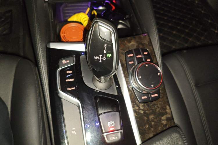 Used BMW 5 Series 2018 525Li M Sport Package