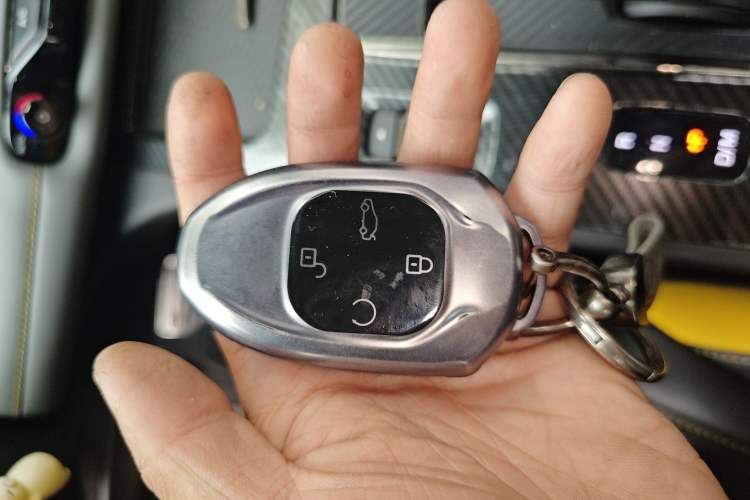 Used GAC Trumpchi EMPOW 2021 270T DCT J15 Version Vehicle Key