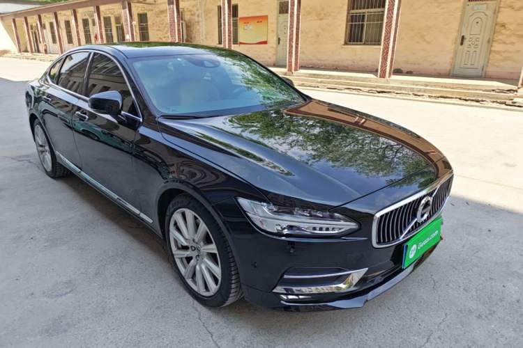 Used Volvo S90 2016 T6 AWD Zhiya Edition