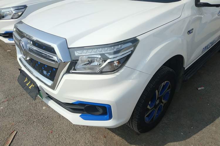 Used Dongfeng Ruichi 6 2020 EV model
