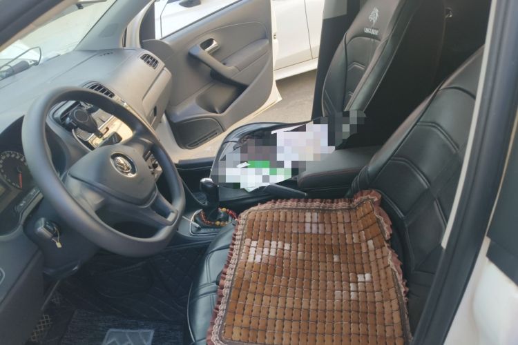 Used Volkswagen Polo 2016 1.4L Automatic Trendy Model
