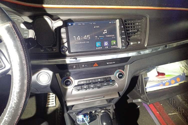 Used Hyundai Mistra 2017 1.6T Automatic Flagship Model TOP China V Emission Standard Audio And AC Panel