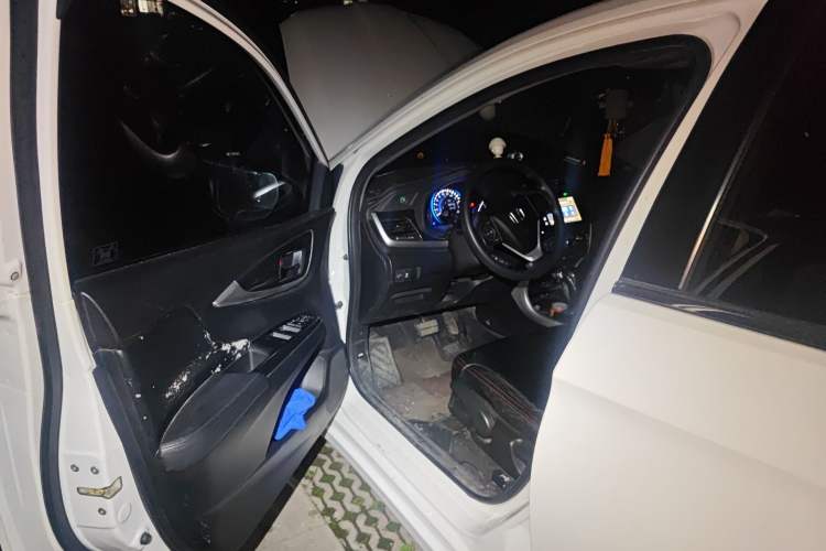 Used Honda Crider 2013 1.8L automatic luxury edition
