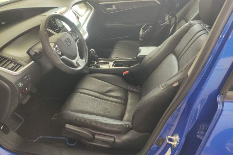 Used Honda Jade 2017 1.8L automatic Comfort version 5 seats