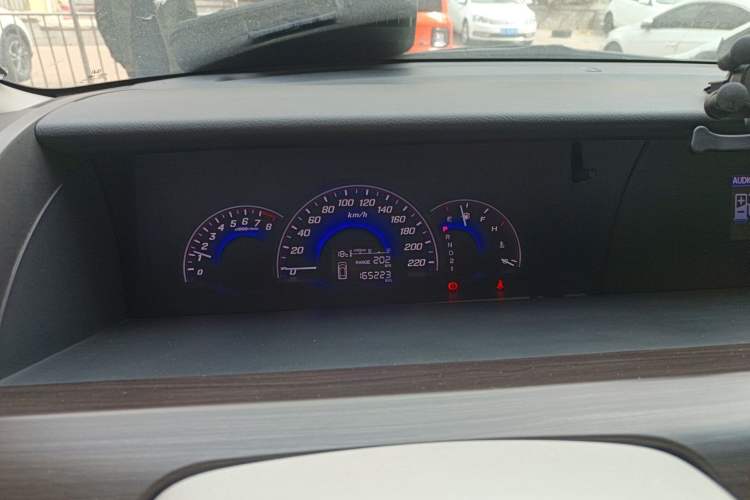 Used Honda Elysion 2012 2.4L VTi-S Prestige Edition Instrument Cluster