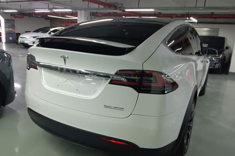 Used Tesla Model X 2019 Long-Range Version