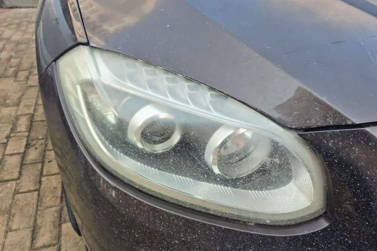 Used Brilliance V5 2012 1.5T Automatic Two-Wheel Drive Luxury Version
