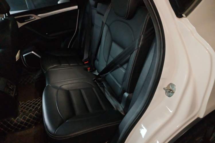 Used Haval H7 2019 2.0T Enjoyment Model China VI Standard Left Rear Seat