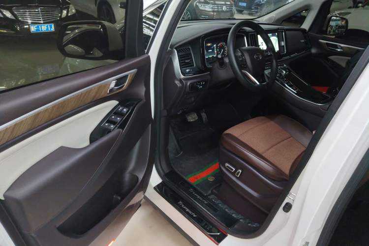 Used GAC Trumpchi M8 2021 Lingxiu Series 390T Luxury Edition
