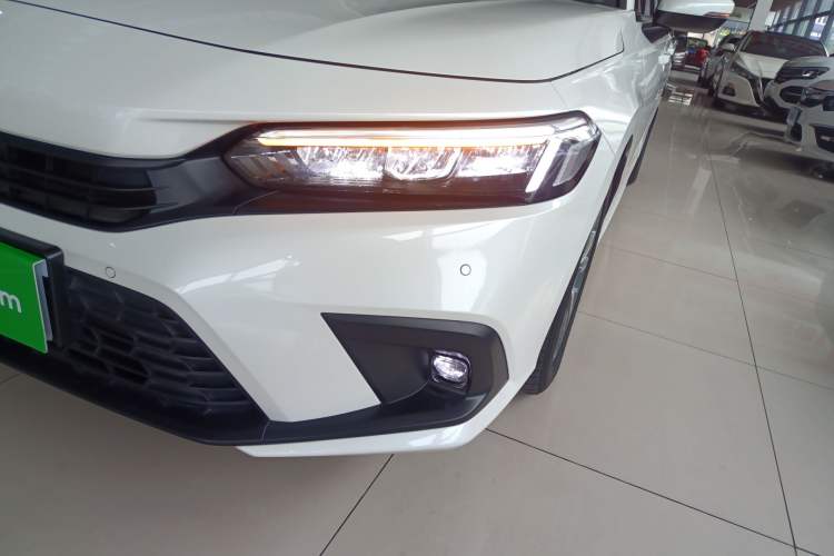 Used Honda Civic 2023 240TURBO CVT Dynamic Edition
