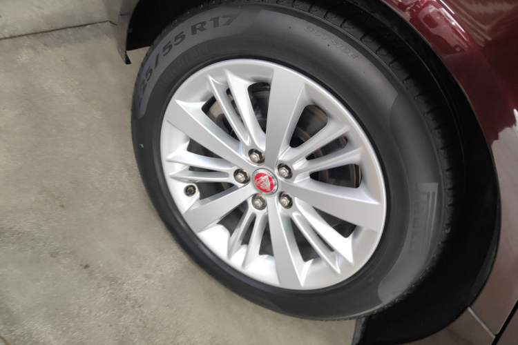 Used Jaguar XFL 2017 XFL 2.0T 240PS Luxury Edition
