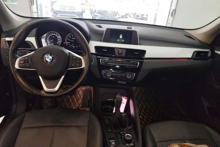 Used BMW X1 2018 sDrive18Li Fashion Model Center Console