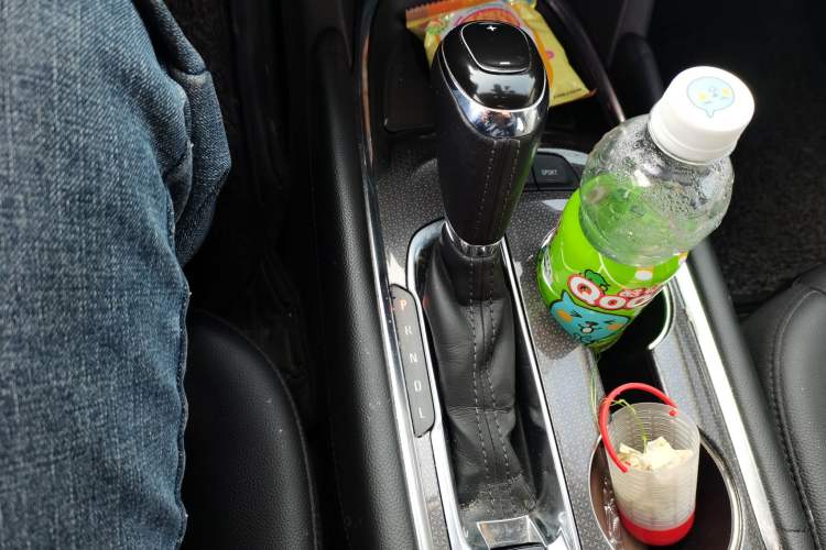 Used Chevrolet Malibu XL 2018 530T Automatic Ruiyi Edition Gear Lever