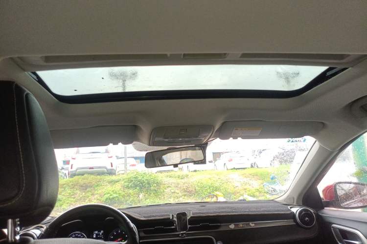 Used MG 6 2017 20T Manual Luxury Smart Connect Version China V Standard