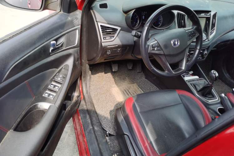 Used CHANGAN Eado 2016 1.6L Manual Junku Model Driver Seat