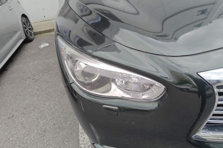 Used Infiniti QX60 2014 2.5 S/C Hybrid Two-Wheel Drive Excellence Edition Right Front Headlight