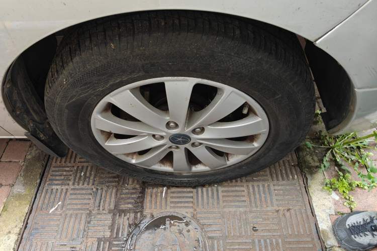 Used JAC Group Refine M5 2013 2.0T Gasoline Automatic Business Edition
