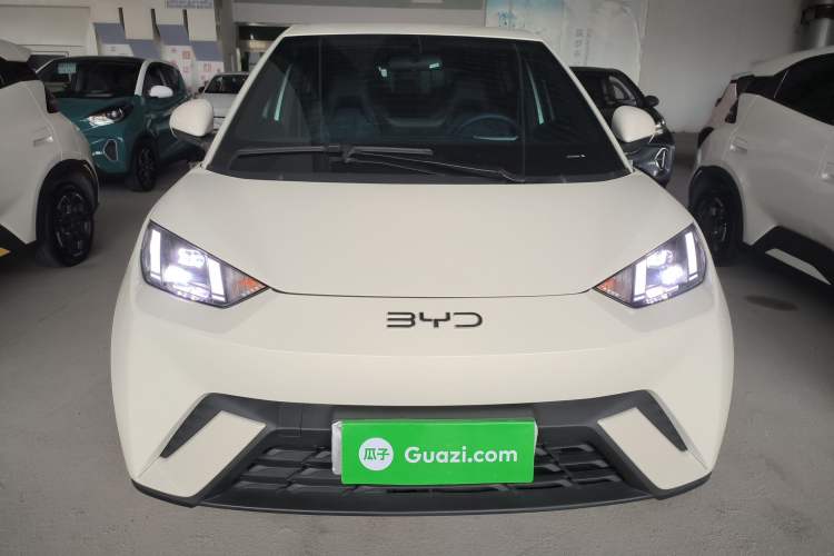 Used BYD Seagull 2025 305 km Free Version
