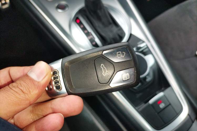 Used Audi TT 2015 TT Coupe 45 TFSI Vehicle Key