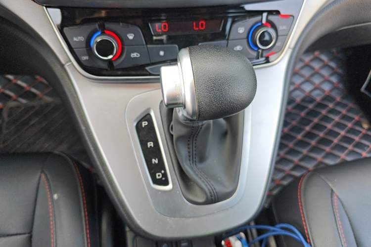 Used Haval M6 2019 1.5T DCT Two-Wheel Drive Elite Version China VI Standard
