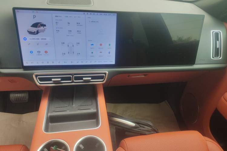 Used Li Auto L7 2025 Ultra Smart Refreshed Edition
