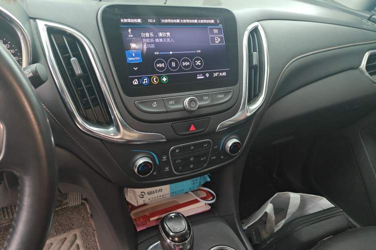 Used Chevrolet Equinox 2019 535T Automatic YuJie Edition China VI Audio And AC Panel