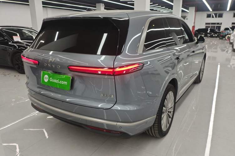 Used ONVO Luxeed L90 2025 Model—Max Six-Seater Version