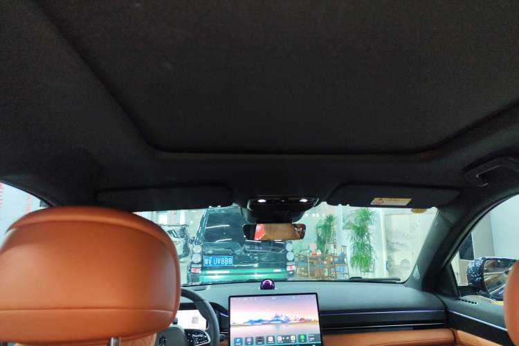 Used Hima AITO M7 2024 1.5T Intelligent Drive 4WD Ultra Version 5 Seats Headliner