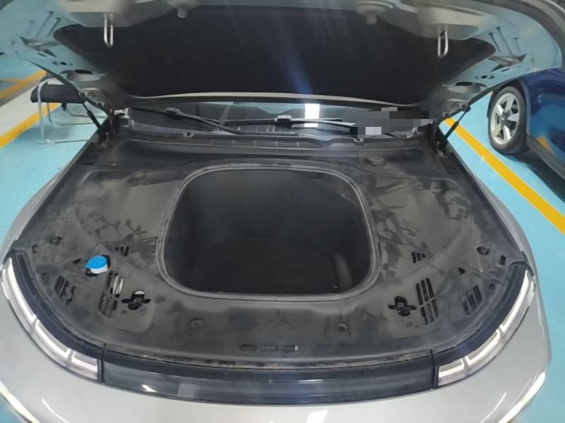 Used XPeng P7 2022 480E — 21