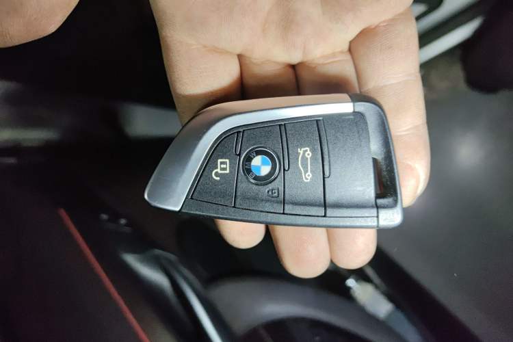 Used BMW X1 2019 sDrive18Li Premium Edition Vehicle Key