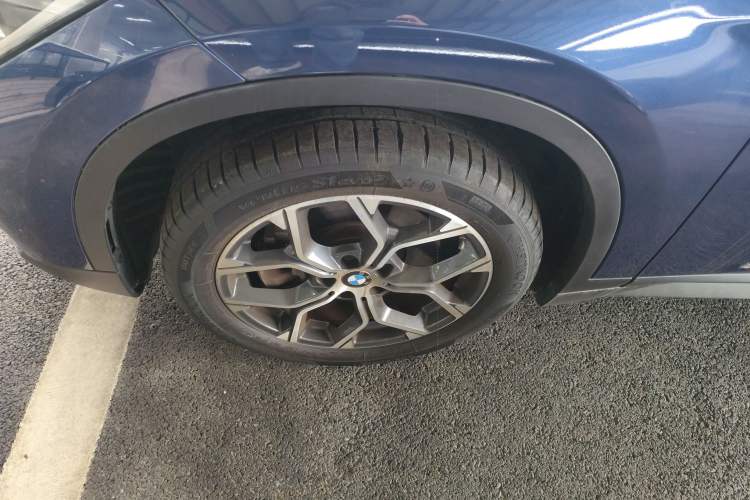 Used BMW X1 2020 sDrive25Li Leading Model
