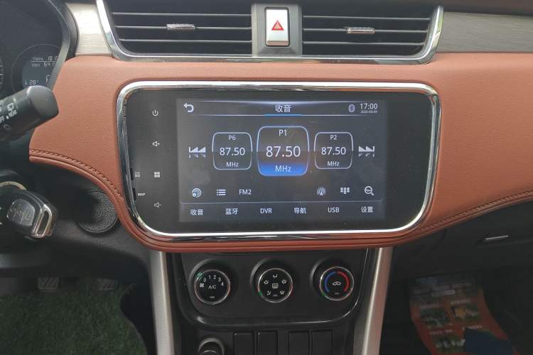 Used HYOSOW S3 2016 S3L 1.5L Manual Premium Edition Audio And AC Panel