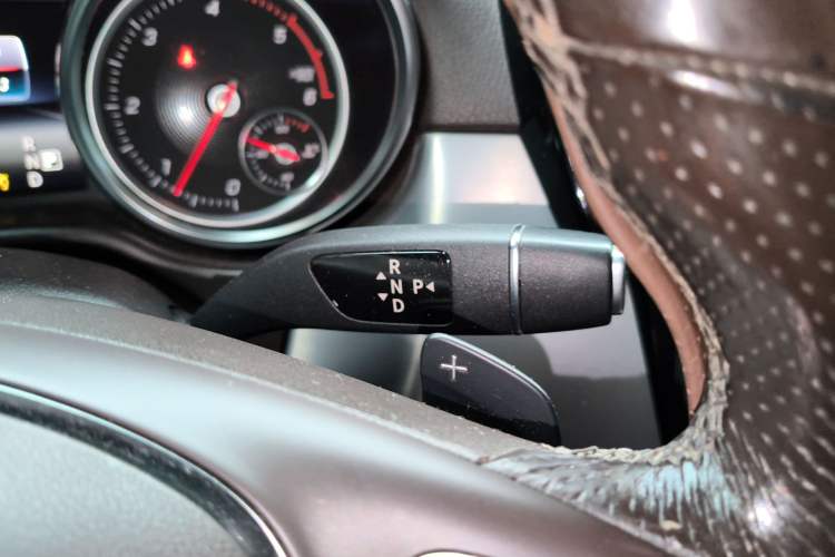 Used Mercedes-Benz GLE 2016 GLE 300 d 4MATIC
