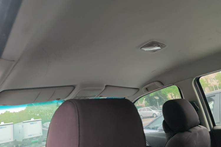 Used JMC Yuhu 7 2016 2.4T Two-Wheel Drive Luxury Edition JX4D24