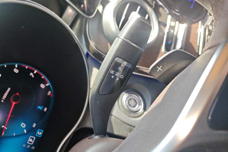 Used Mercedes-Benz GLC 2022 GLC 260 L 4MATIC Luxury Model
