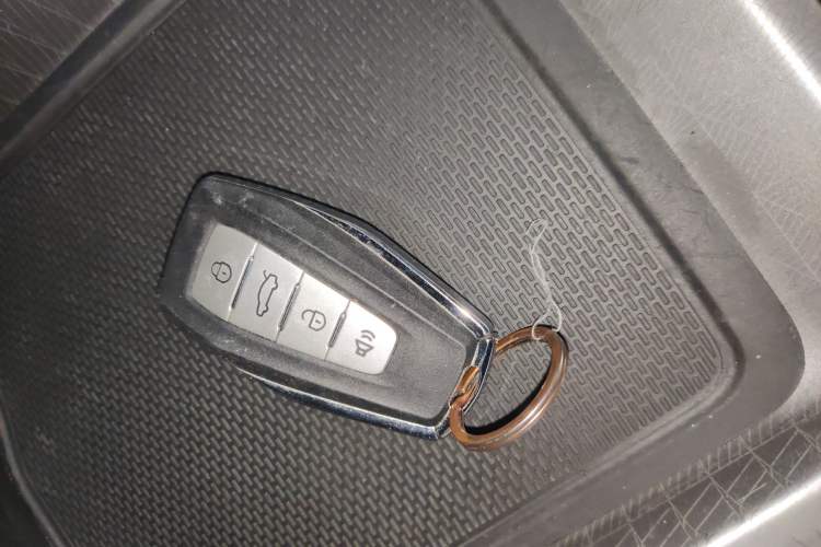 Used Geely Auto Emgrand 2023 4th Generation Champion Edition 1.5L CVT Prestige Model