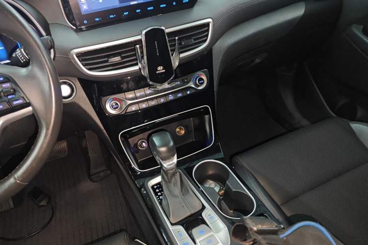 Used Hyundai Tucson 2020 280TGDi Two-Wheel-Drive GLS Smart Connectivity Version China VI Standard