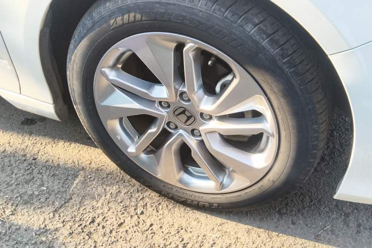 Used Honda Accord 2018 260TURBO Elite Edition China V Right Front Wheel Hub