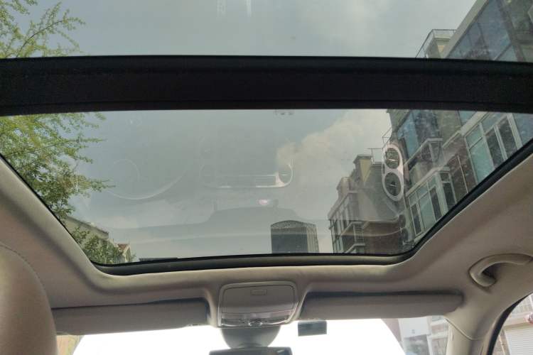 Used Volkswagen Tiguan 2013 2.0 TSI Automatic All-Wheel-Drive Flagship Edition