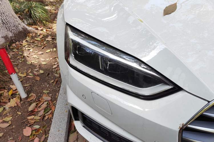 Used Audi A5 2019 Sportback 45 TFSI Fashion Model Right Front Headlight