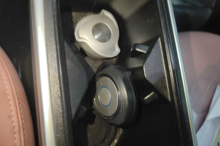 Used NETA V 2022 Chao 400 Lite Pink Custom Edition