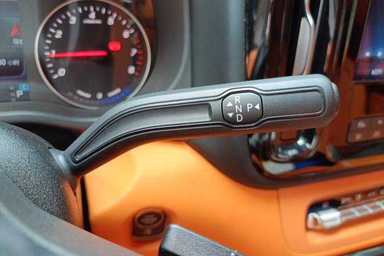 Used Mercedes-Benz Vito 2024 2.0T Business Version 7 Seats
