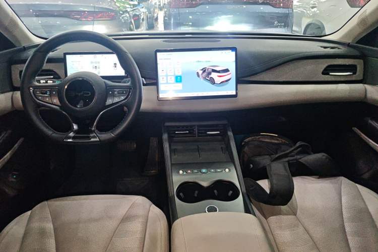 Used BYD Seal 06 DM-i Touring 2025 DM-i 80KM Prestigious Edition Center Console