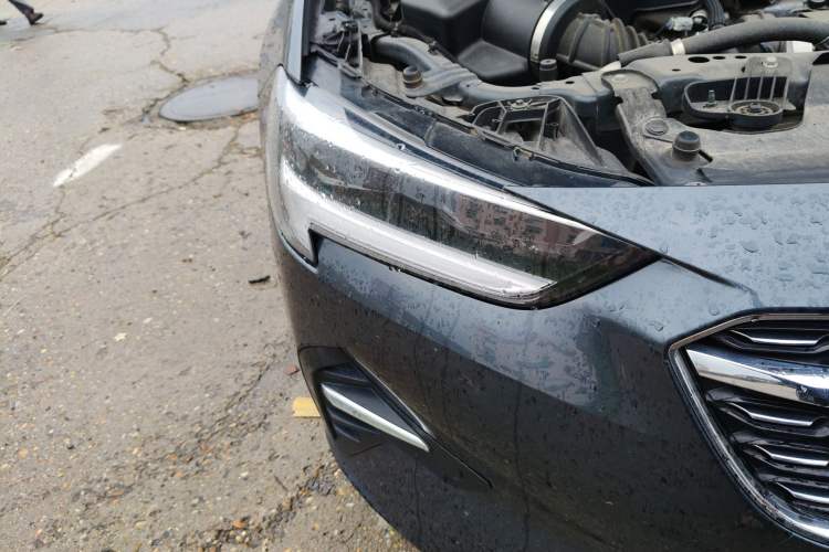 Used Buick Regal 2020 552T Luxury Version Right Front Headlight